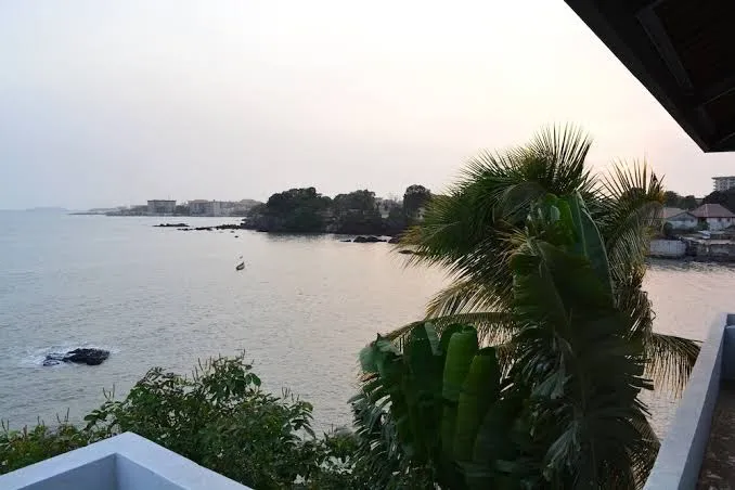Hôtel Azur Conakry, Conakry exterior view