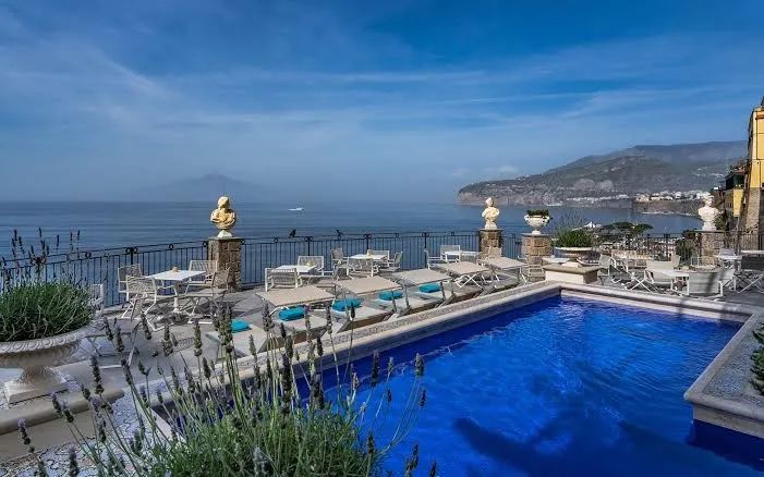 Hotel Bellevue Syrene, Sorrento exterior view