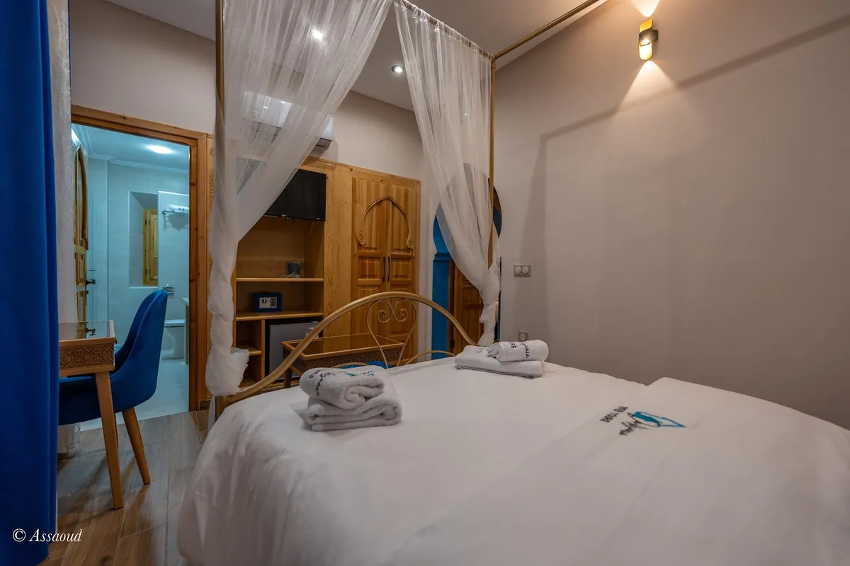Hotel dar kisania, Chefchaouen exterior view