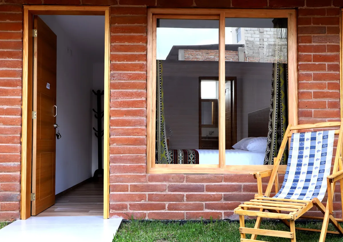 Hotel El Geranio, Otavalo exterior view