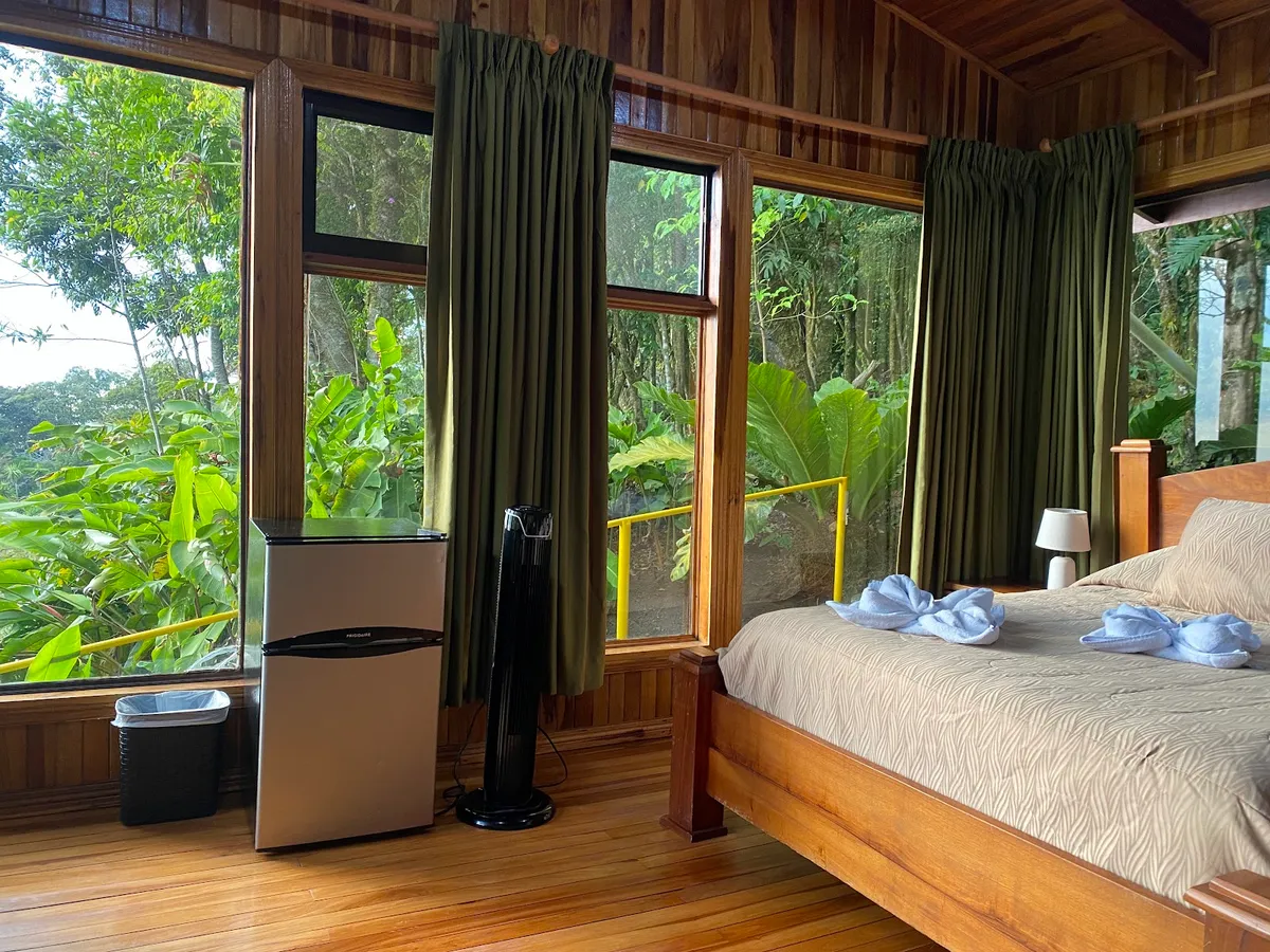 Hotel Flor de Bromelia, Monteverde exterior view