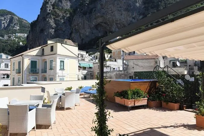 Hotel Floridiana, Amalfi exterior view
