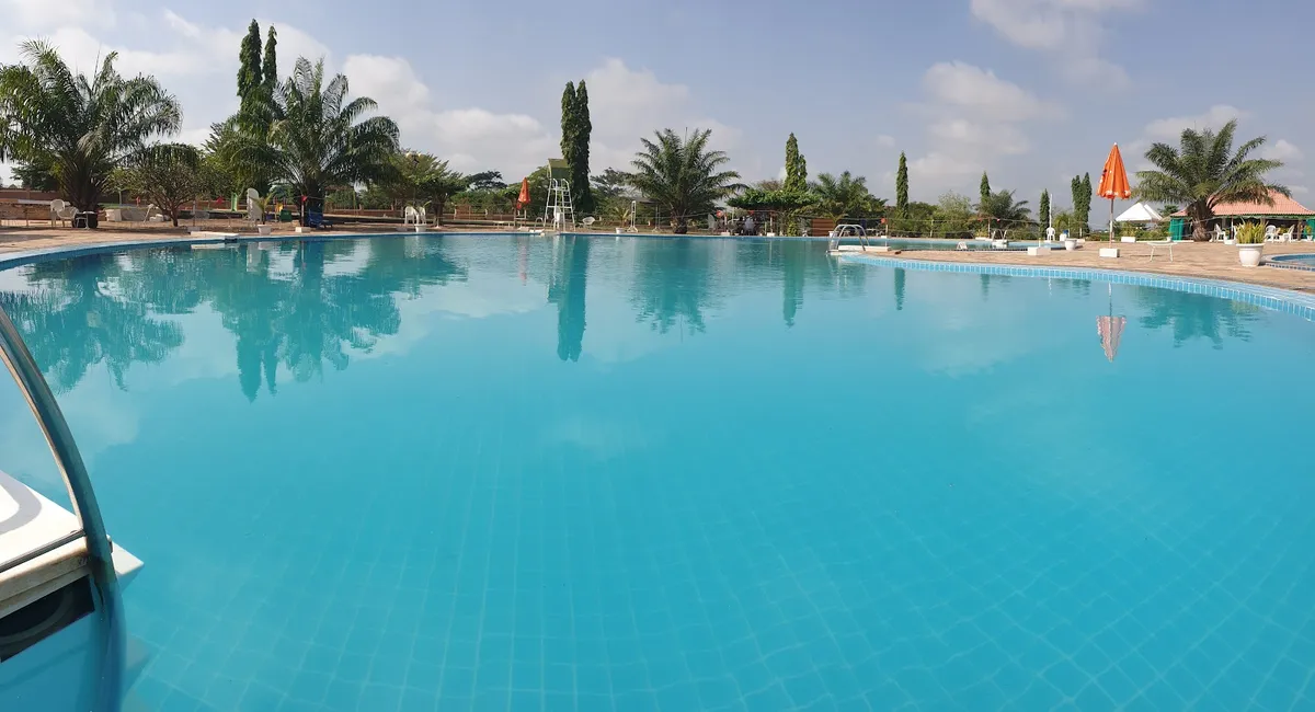 Hôtel HP RESORT (Ex-Hôtel Parlementaire), Yamoussoukro exterior view