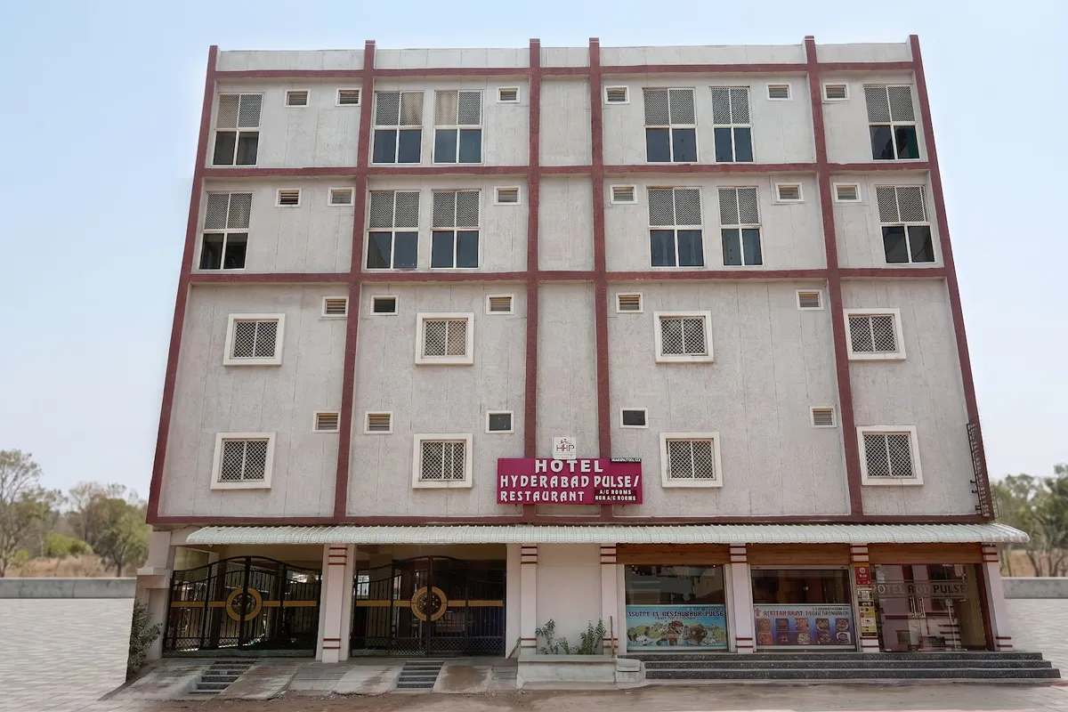 Hotel Hyderabad Pulse, Hyderabad exterior view