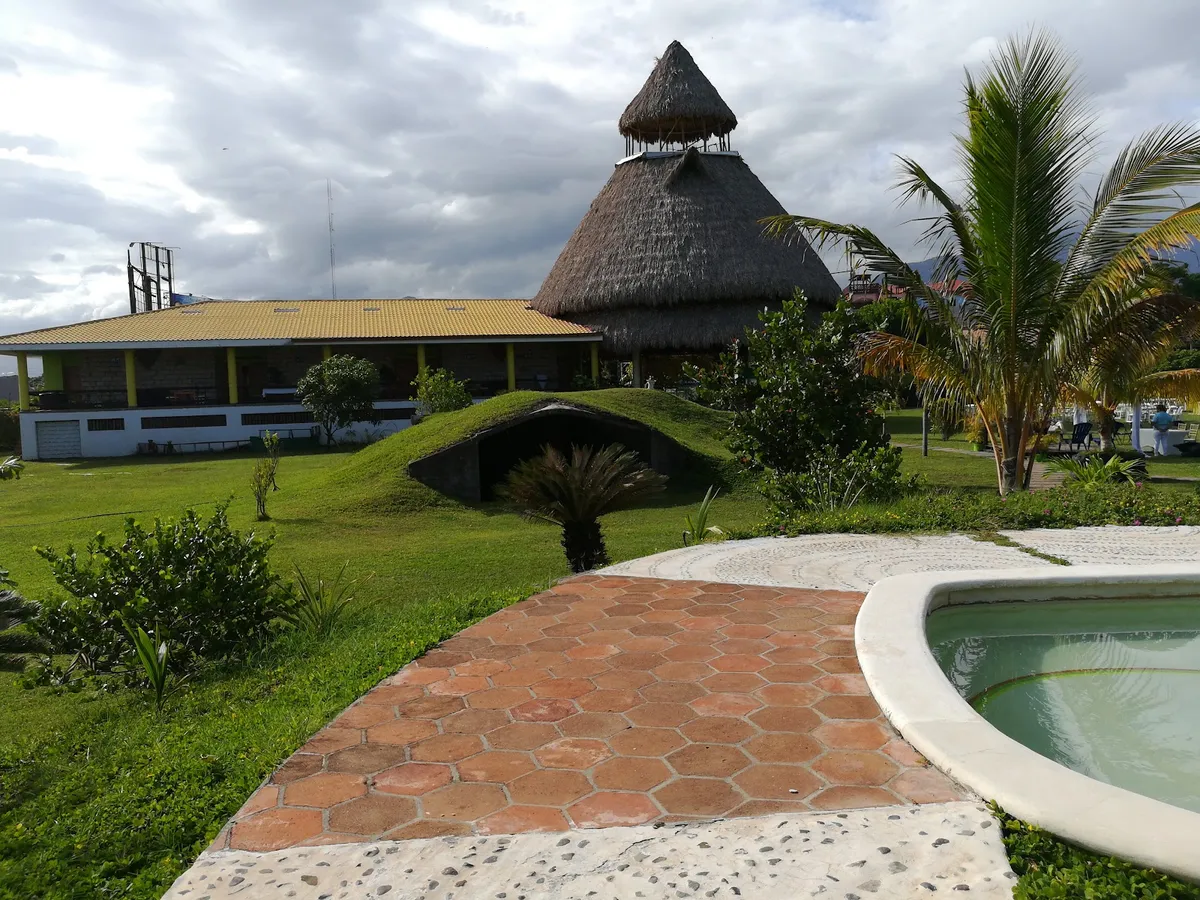 Hotel La Casa de Nery, La Ceiba exterior view