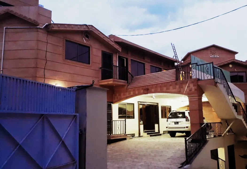 Hotel Luxury Palace Peshawar, Peshawar exterior view