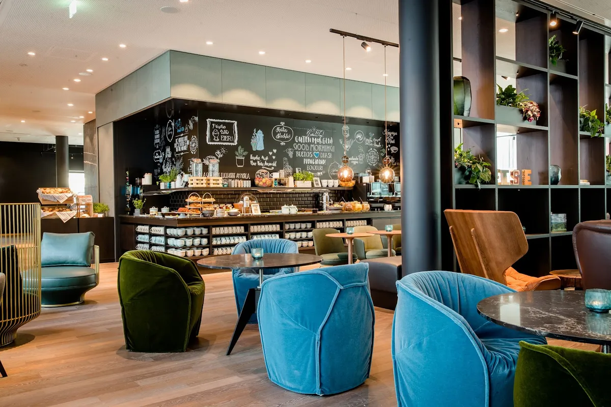 Hotel Motel One Stuttgart-Hauptbahnhof, Stuttgart exterior view