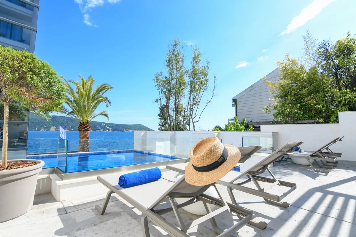 Hotel Perla, Herceg Novi exterior view