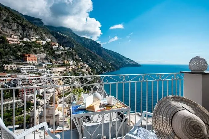 Hotel Reginella, Positano exterior view