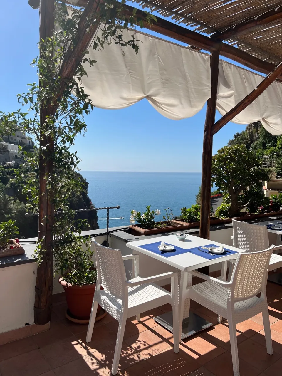 Hotel Ristorante La Pergola, Amalfi exterior view