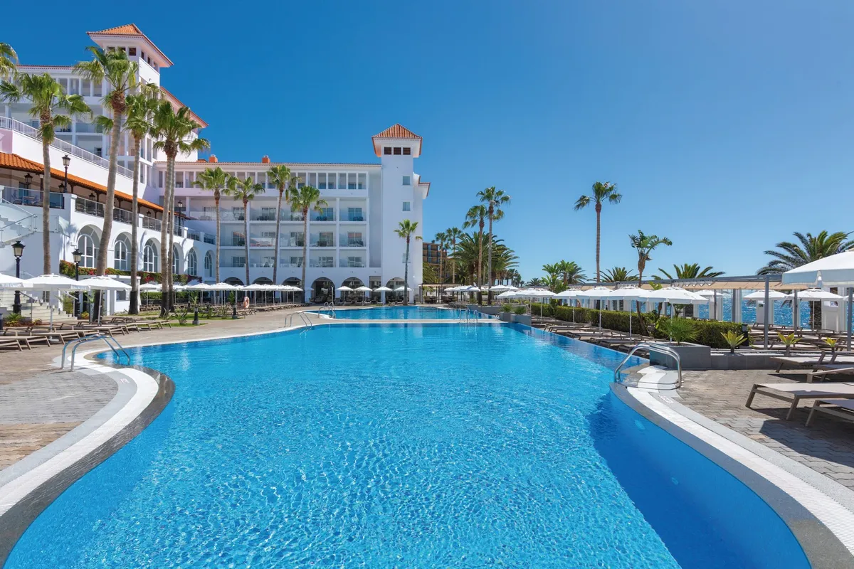 Hotel Riu Madeira, Madeira exterior view