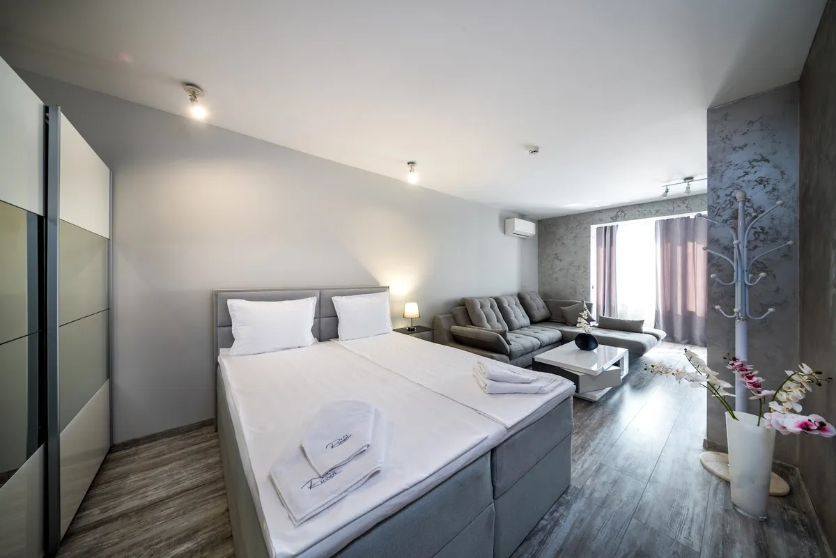 Hotel Ruvan, Burgas exterior view