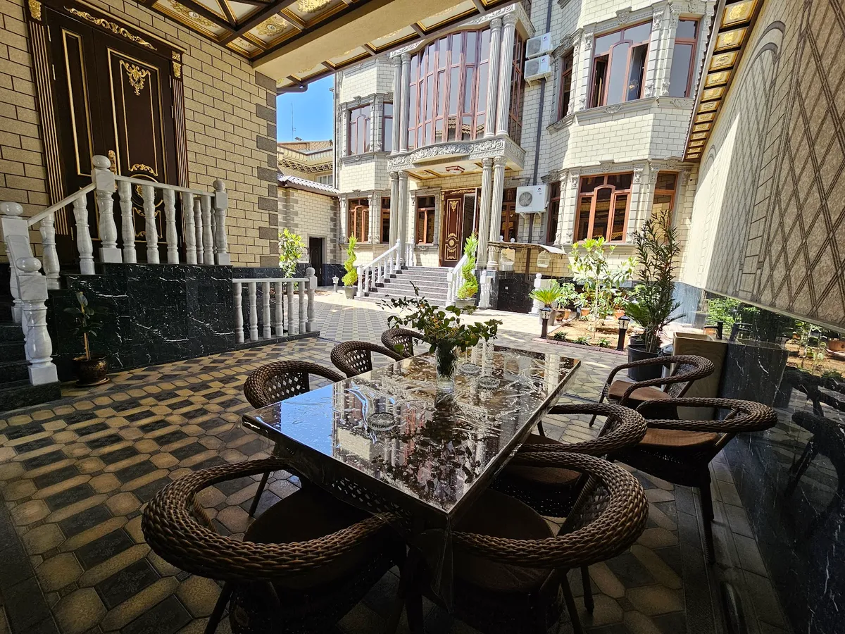Hotel Sharq, Dushanbe exterior view