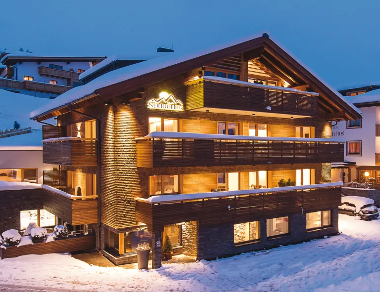Hotel Sonnblick, Lech exterior view