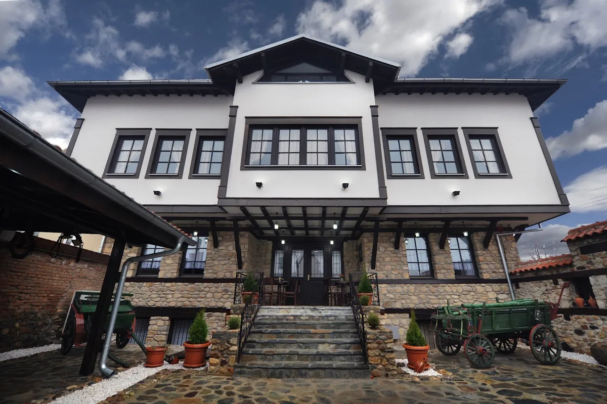Hotel Teatar, Bitola exterior view