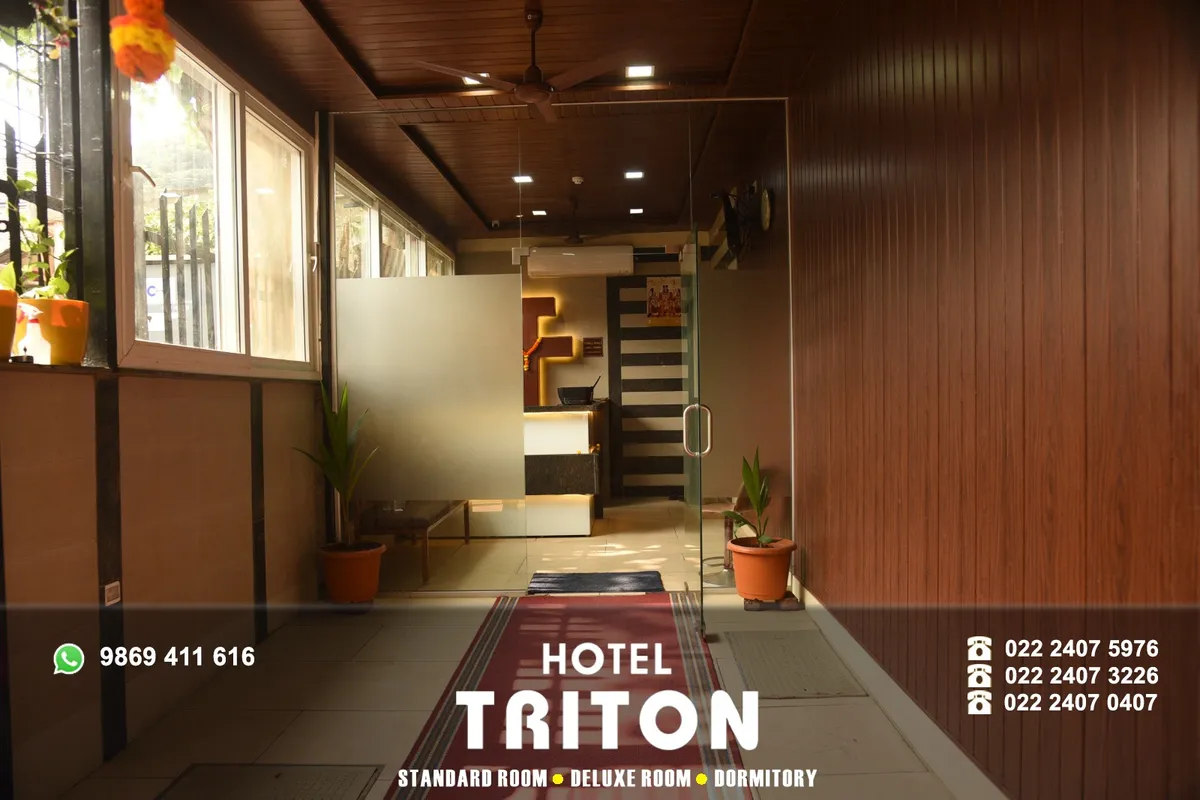 Hotel Triton, Mumbai exterior view