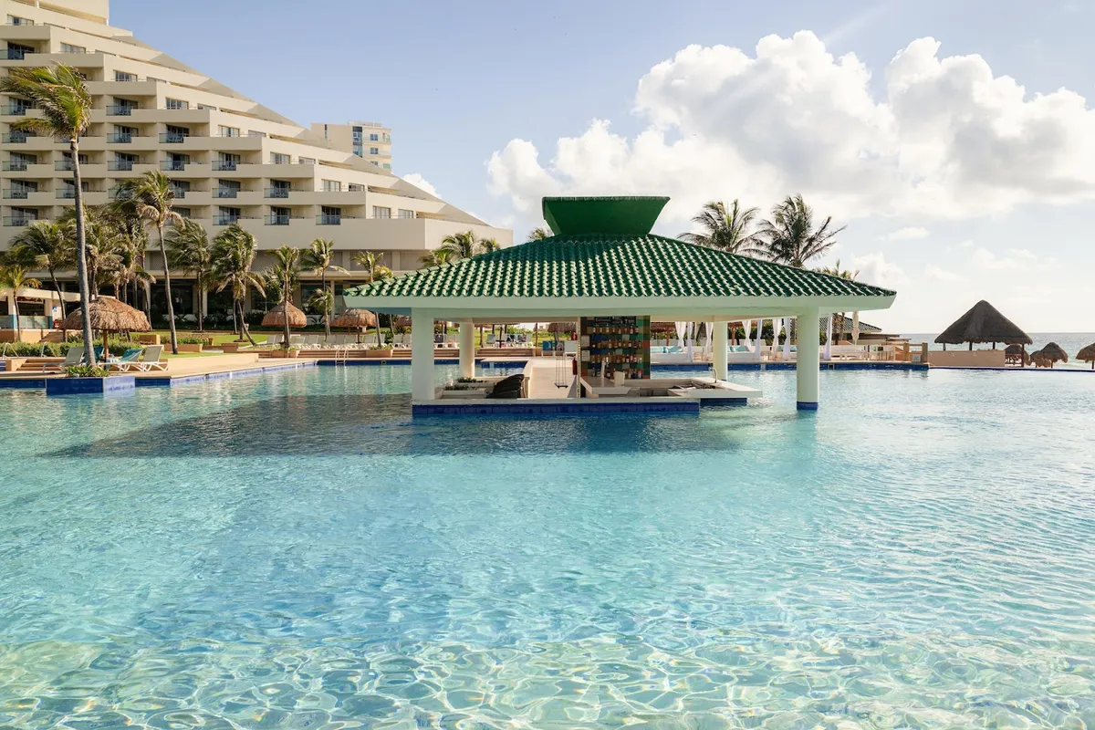 Iberostar Selection Cancún, Cancun exterior view