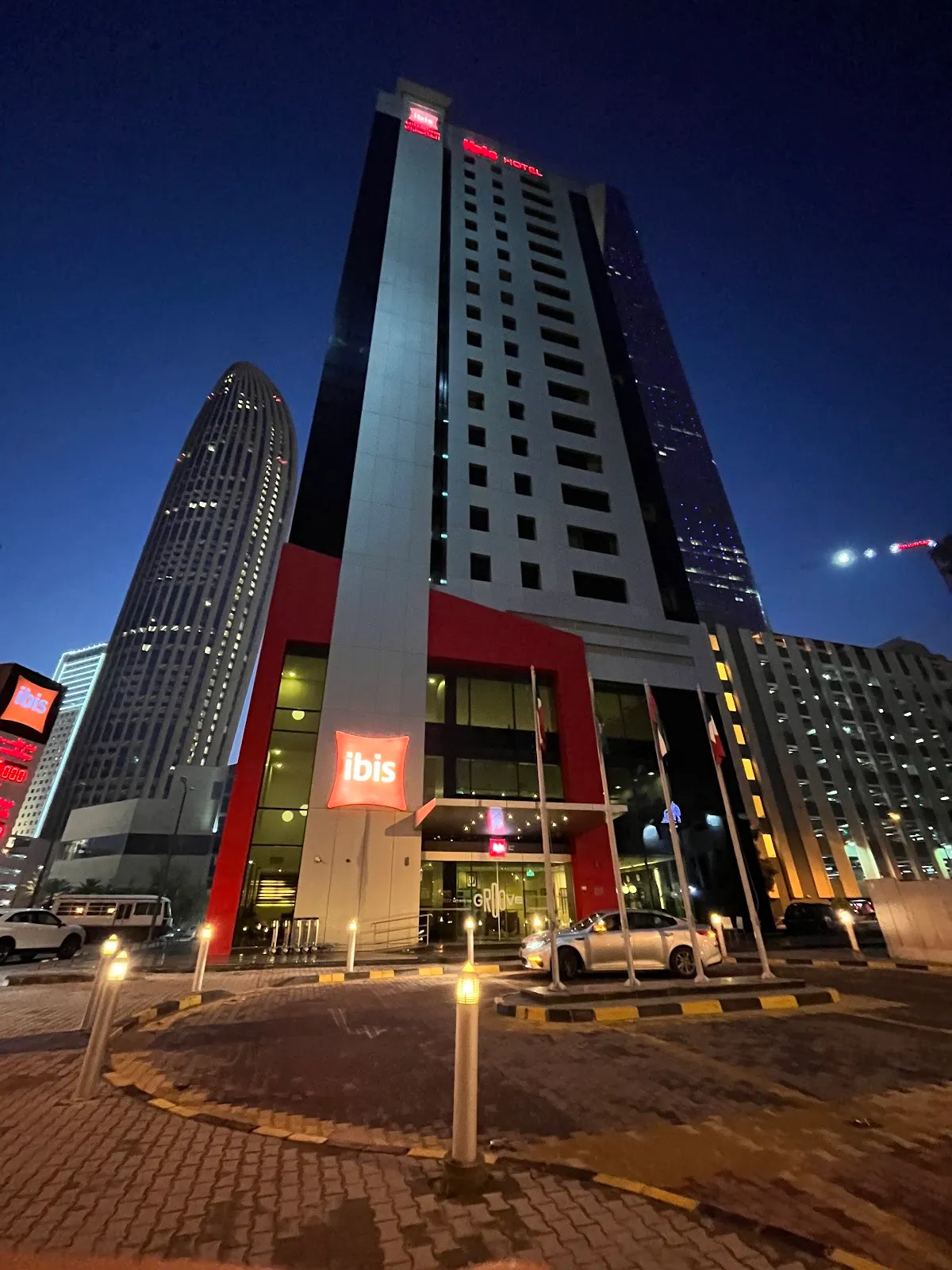 ibis Sharq, Kuwait City exterior view