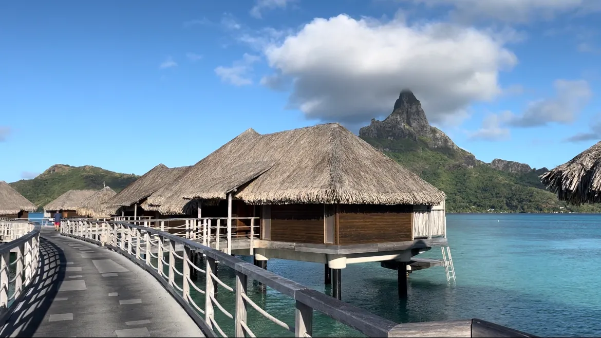 InterContinental Bora Bora Resort Thalasso Spa, Bora Bora exterior view
