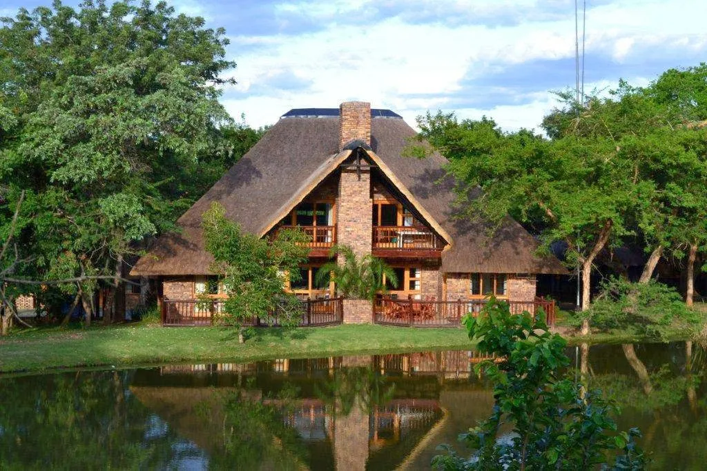 Kruger Park Lodge - Golf Safari SA, Hazyview exterior view