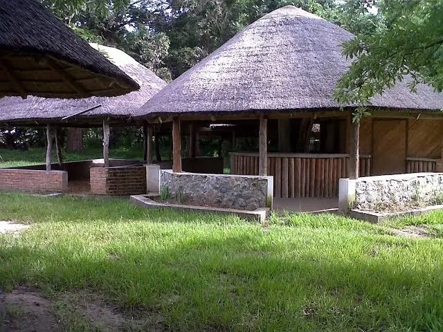 La exotica lodge, Nkhata Bay exterior view