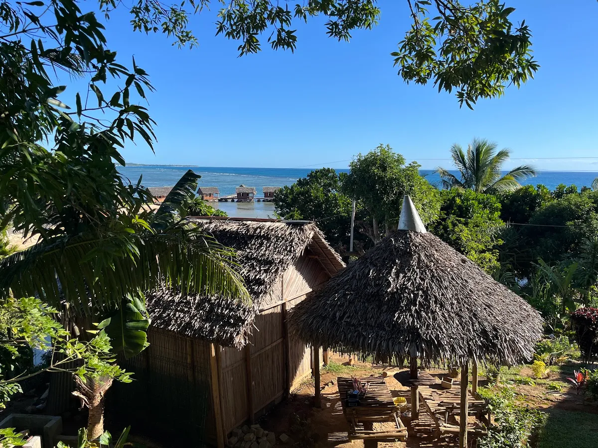 Le Chant des Vagues , Île Sainte-Marie Madagascar. Maison d’hôtes face à l’océan, nature & whale watching and listening., Ile