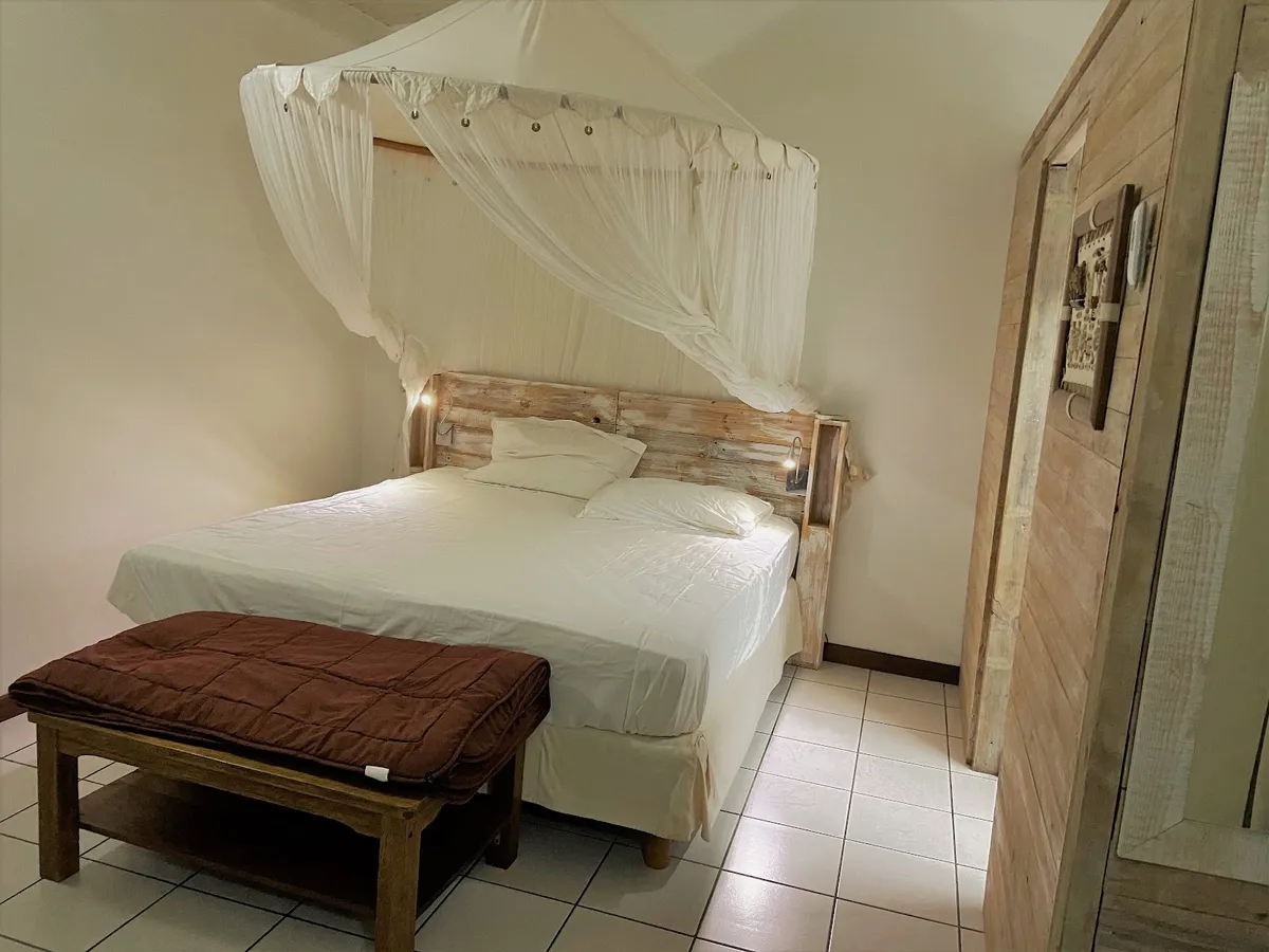 Les Gîtes de Robinson,free wifi, logements entièrement équipés pour un séjours de vacances, en famille, mission travail, Noum