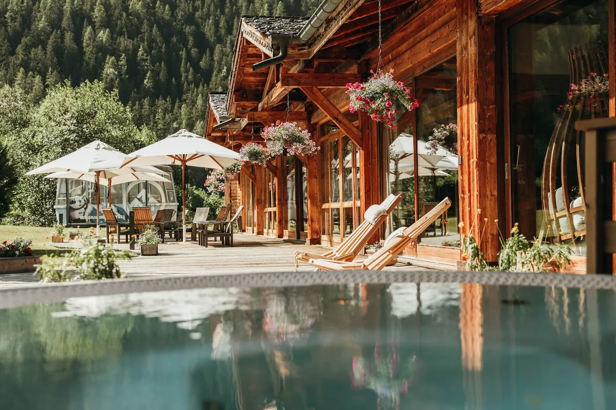 Les Grands Montets Hotel & Spa, Chamonix exterior view