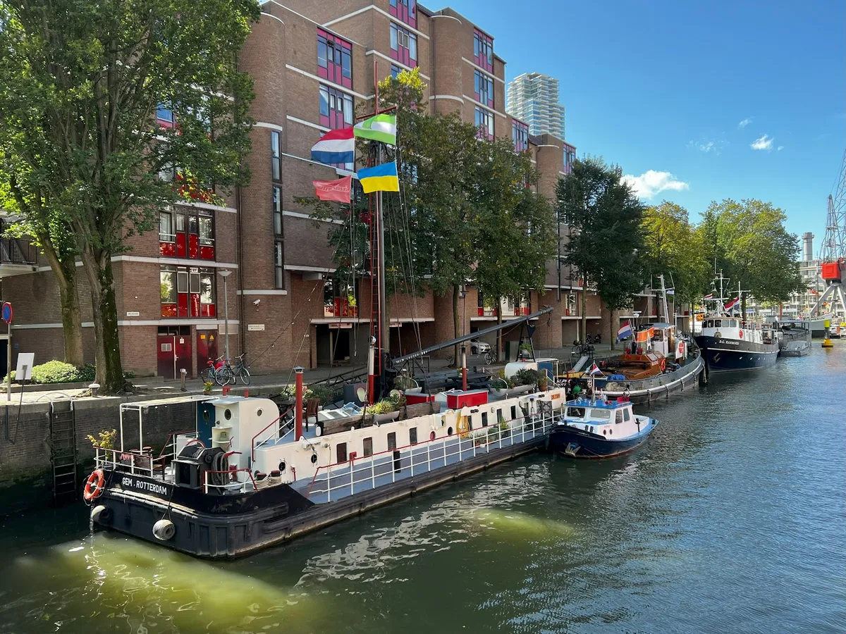 Logeerboot Visithor, Rotterdam exterior view