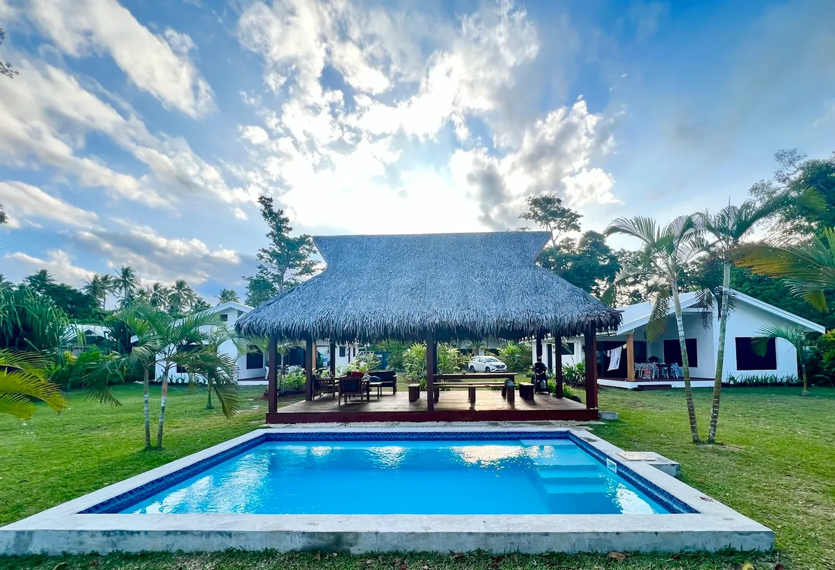 Lope Lope Beach Bungalows, Luganville exterior view