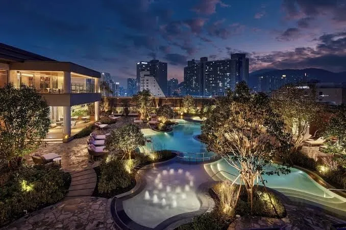 LOTTE HOTEL BUSAN, Busan exterior view