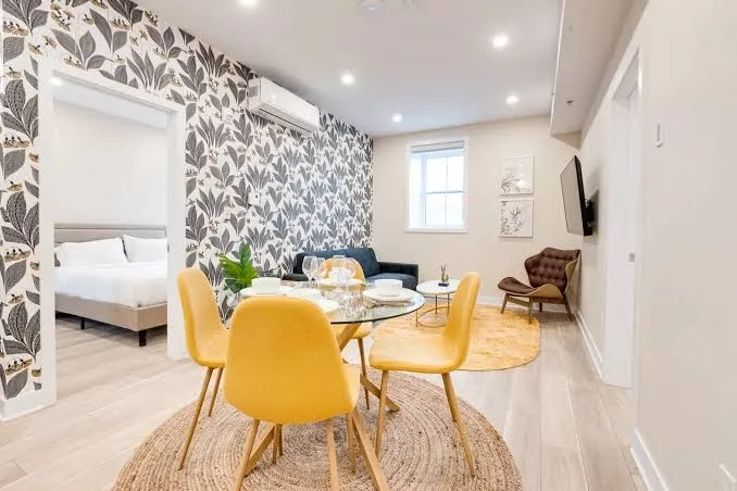 M11 | Mount-Royal Suites: 2BR + sofa bed - 32, Montreal exterior view