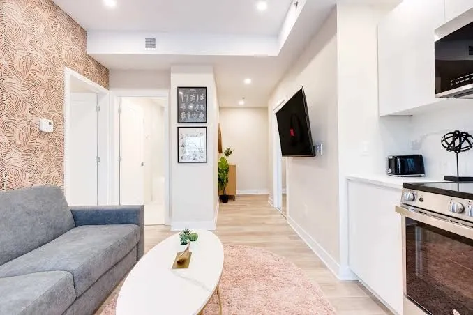 M11 | Mount-Royal Suites: 2BR + sofa bed - 35, Montreal exterior view