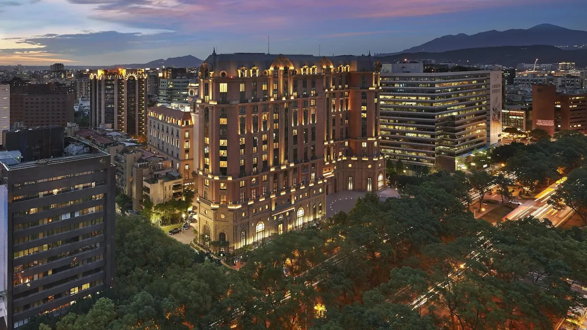 Mandarin Oriental, Taipei, Taipei exterior view