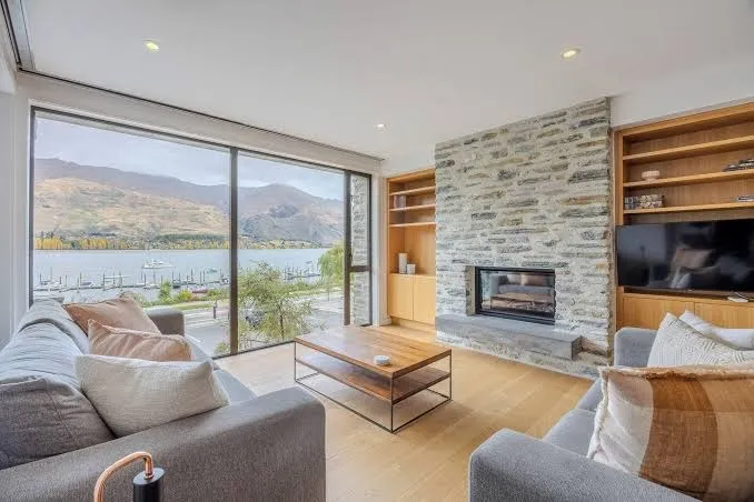 Marina Terrace, Wanaka exterior view
