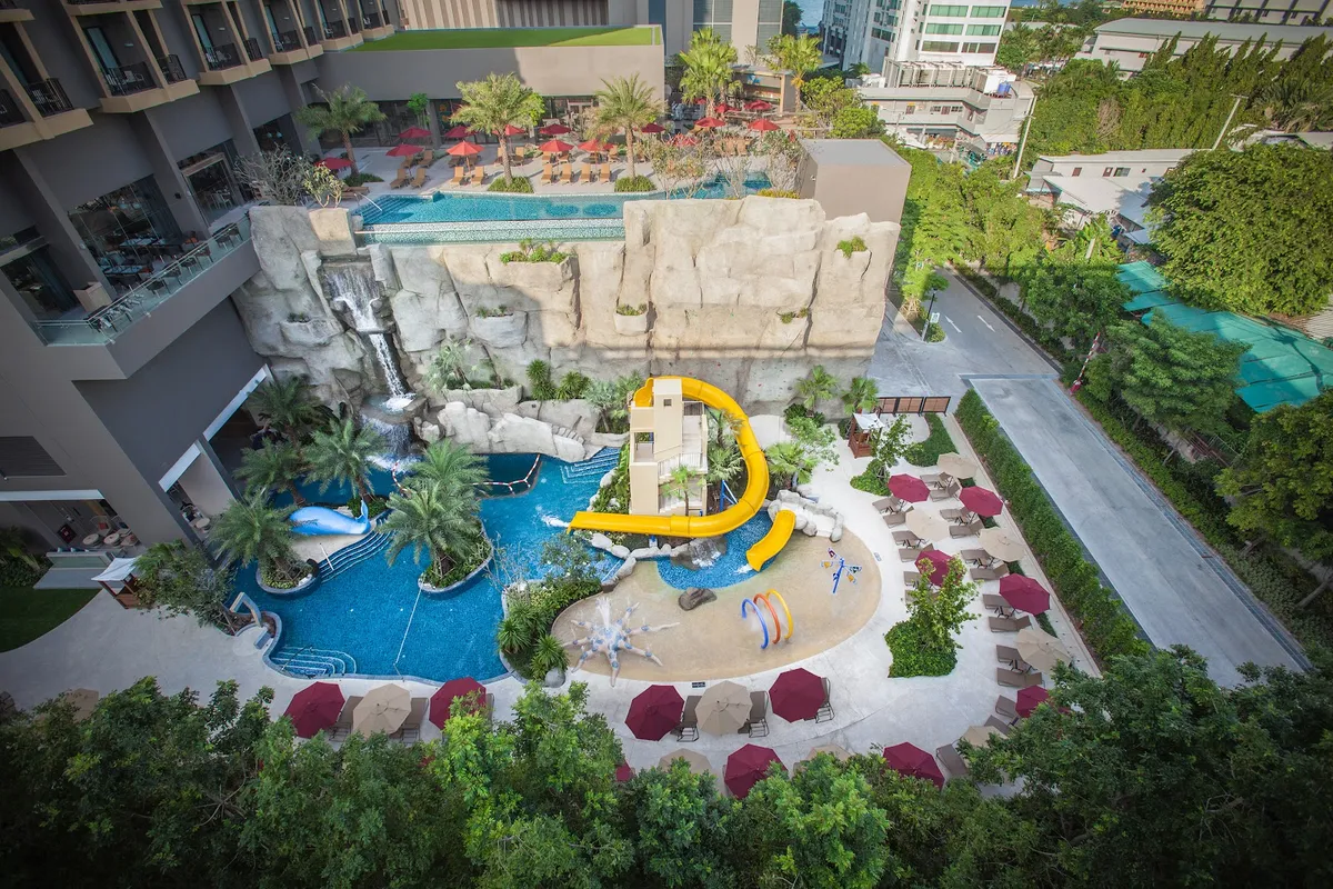 Mercure Pattaya Ocean Resort, Pattaya exterior view