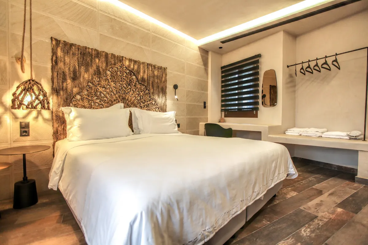 Meteora Heaven and Earth Kastraki premium suites, Meteora exterior view