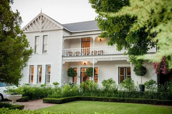 Middedorp Manor, Stellenbosch exterior view