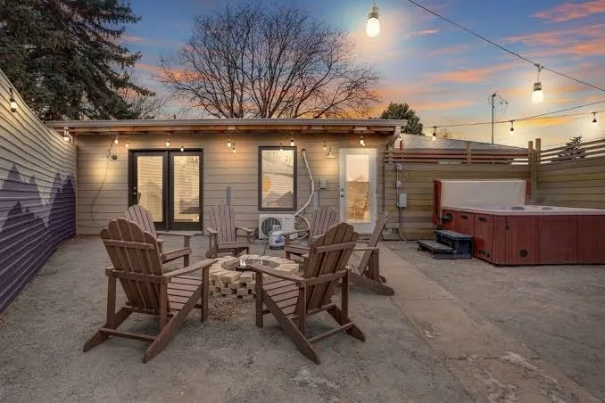 Modern Denver Getaway: Hot Tub, Fire Pit, King Bed, Denver exterior view