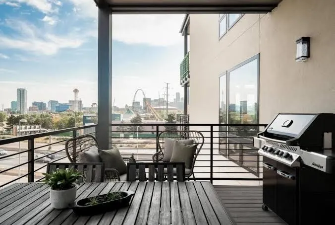 Modern Penthouse | Private Skyline Balcony, Denver exterior view