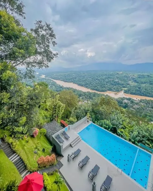 Mount Blue Kandy, Kandy exterior view