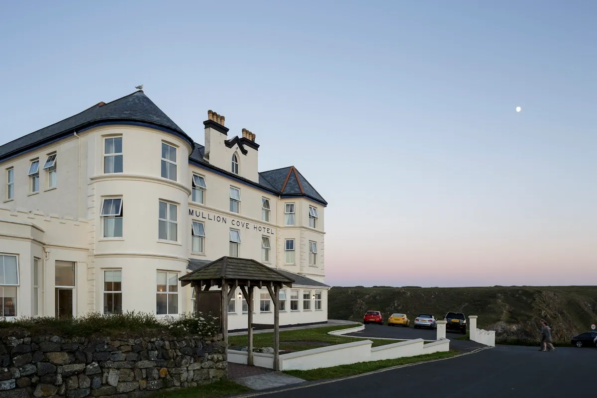 Mullion Cove Hotel Cornwall, Cornwall exterior view