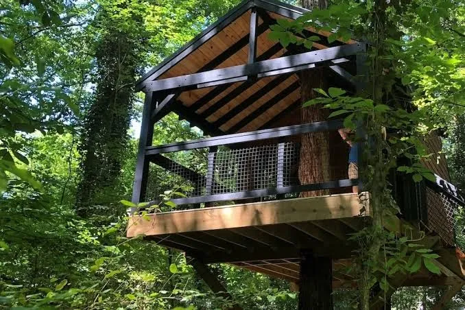 Oasis Treehouse Atlanta, Sanyang exterior view