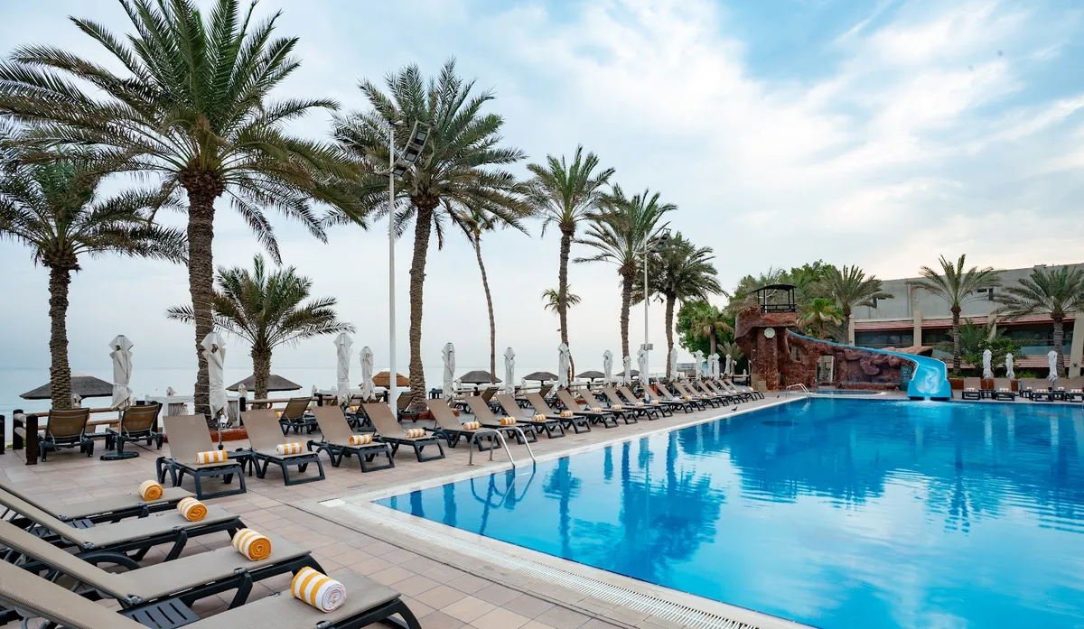 Occidental Sharjah Grand, Sharjah exterior view
