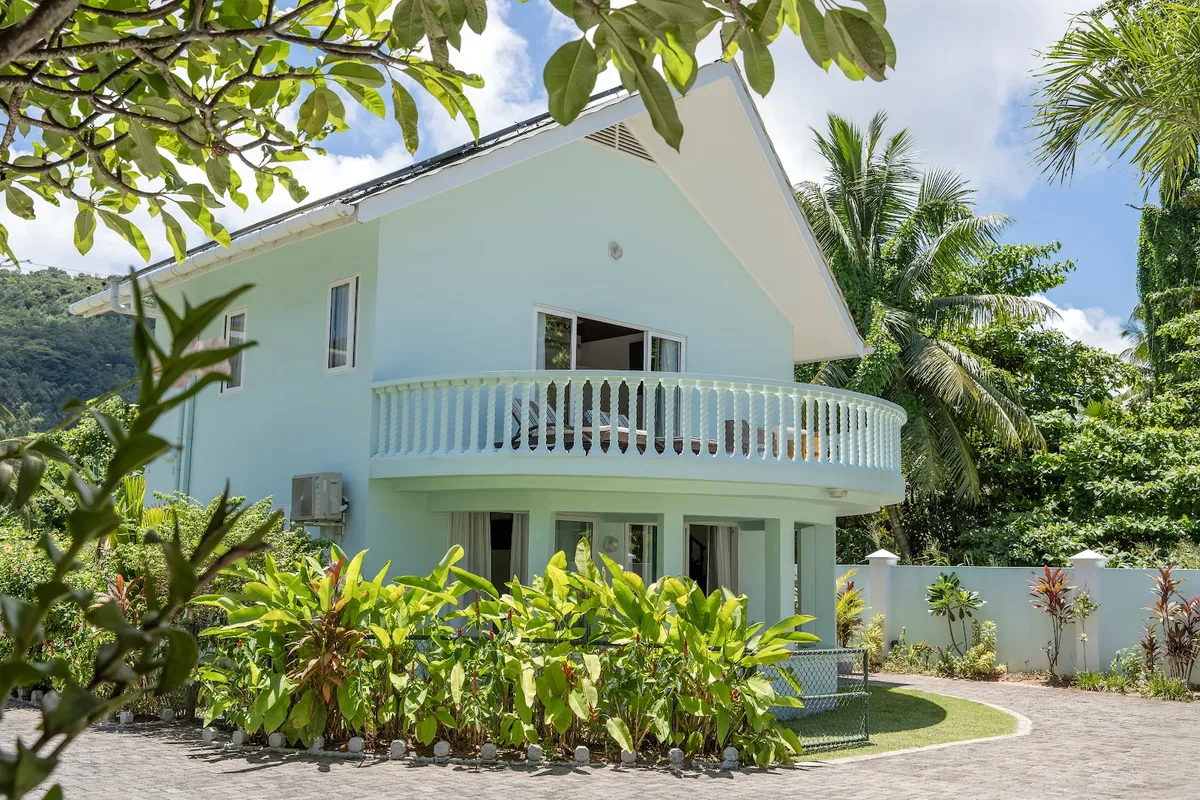 Ocean Villa, Praslin exterior view