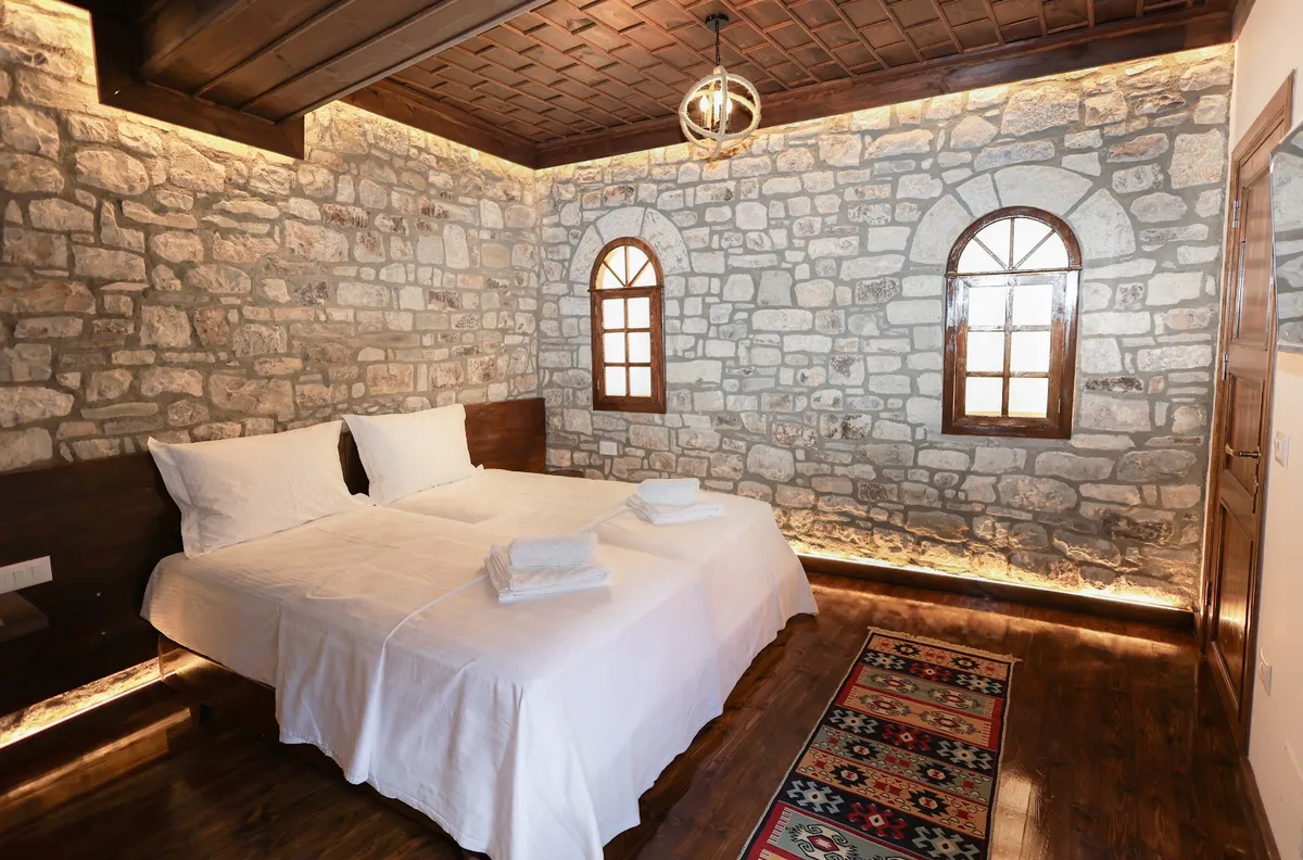 Oda e Gurit - Boutique Hotel, Berat exterior view