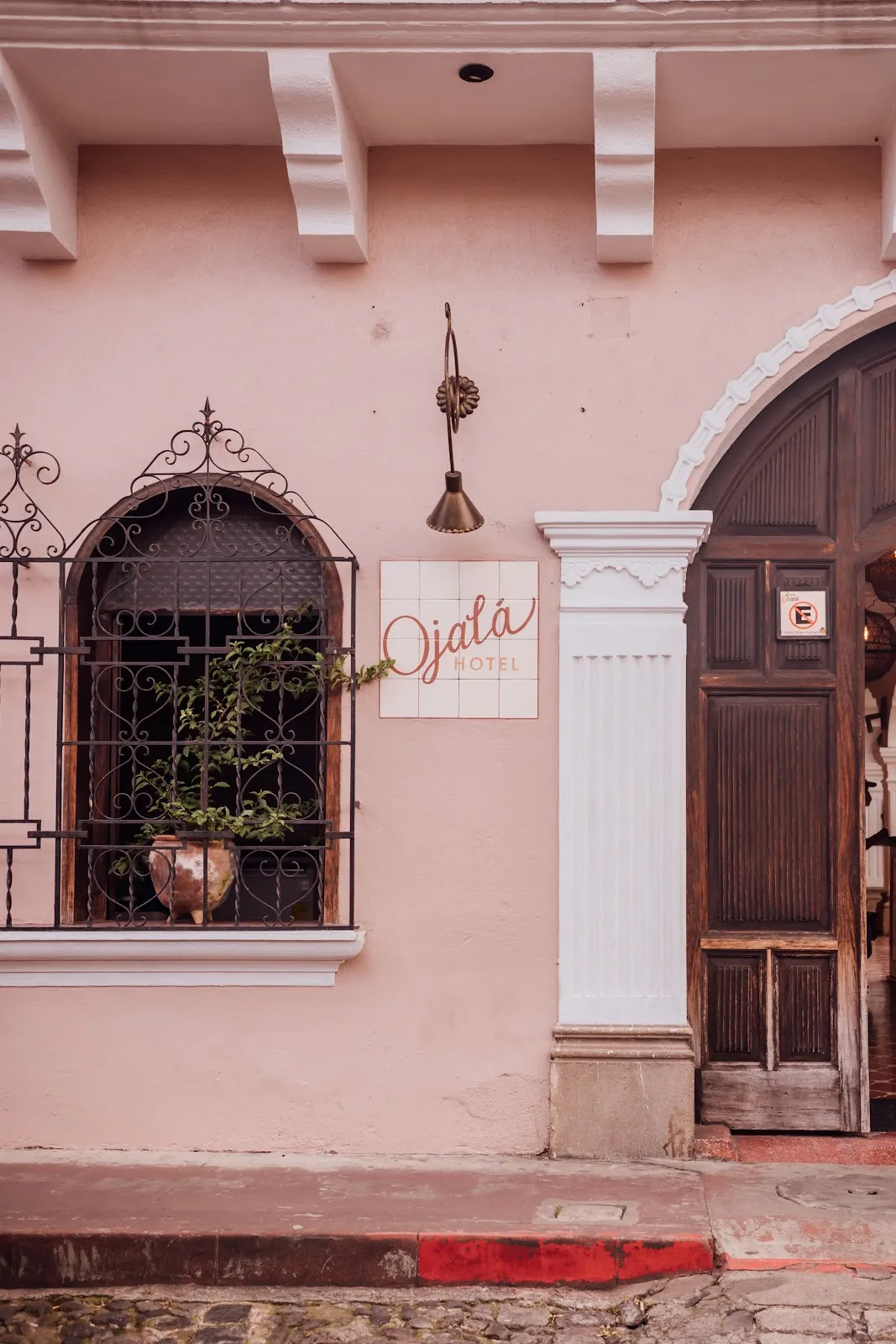 Ojala Hotel, Antigua Guatemala exterior view