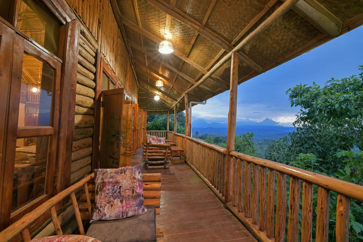Orugano Bwindi Lodge: Bwindi Impenetrable National Park, Bwindi exterior view