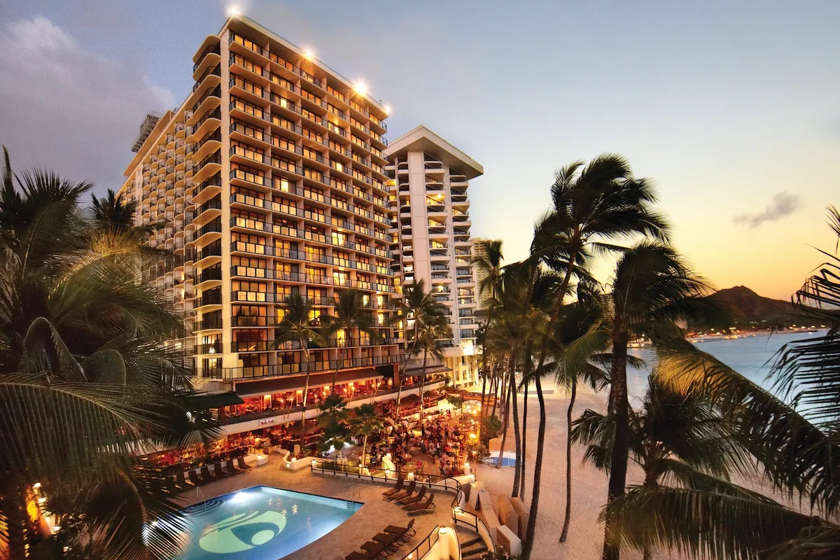 Outrigger Waikiki Beach Resort, Honolulu exterior view