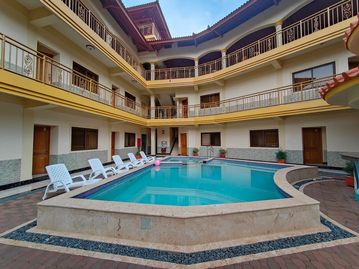 Pacific Pearl Hotel (Playa Los Destiladeros, Pedasi), Pedasi exterior view